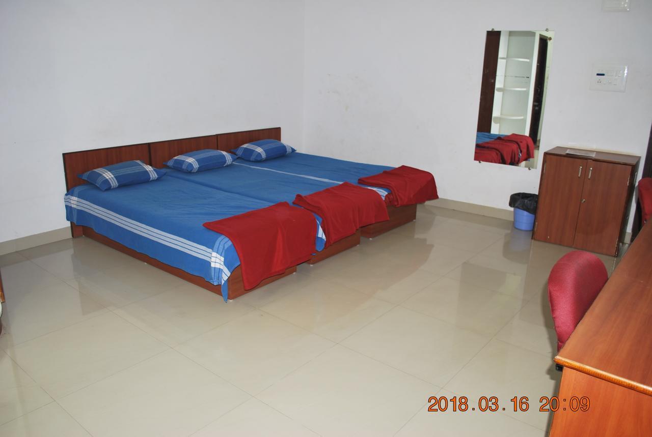 Henry Corner Villa Chikmagalur Exterior photo